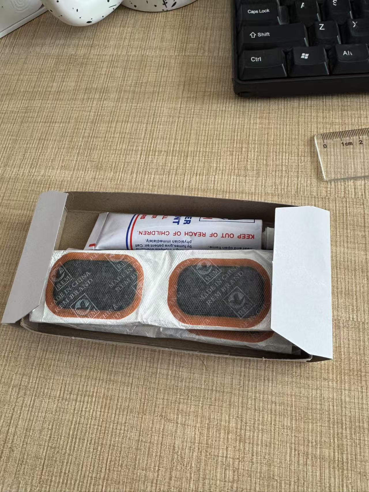 补胎片自动装盒解决方案